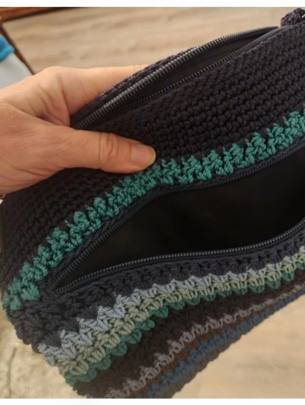 The Sak NWT Blue Stripe Crochet 3-in-1 Bag | Crossbody Shoulder Clutch